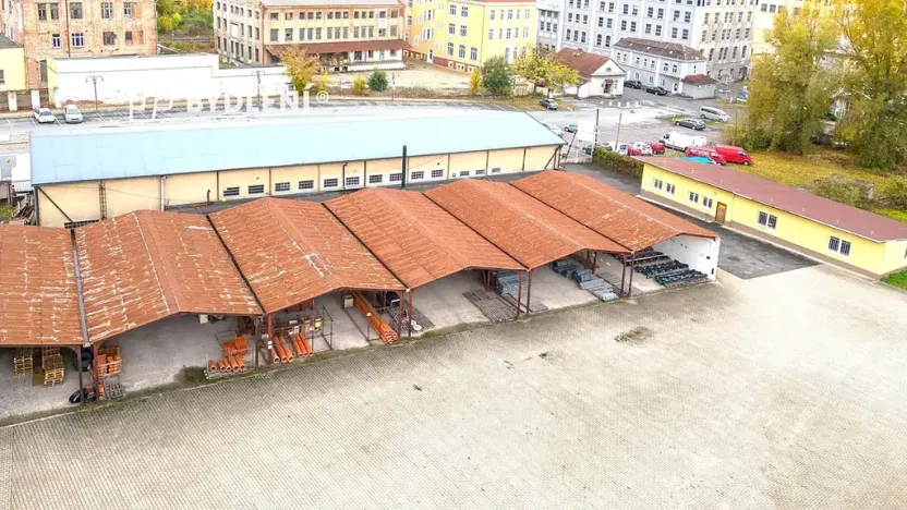 Pronájem obchodního prostoru, Teplice, Zemská, 5600 m2