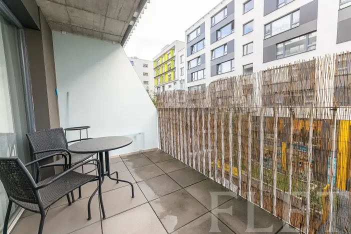 Pronájem bytu 1+kk, Praha - Karlín, Sokolovská, 31 m2