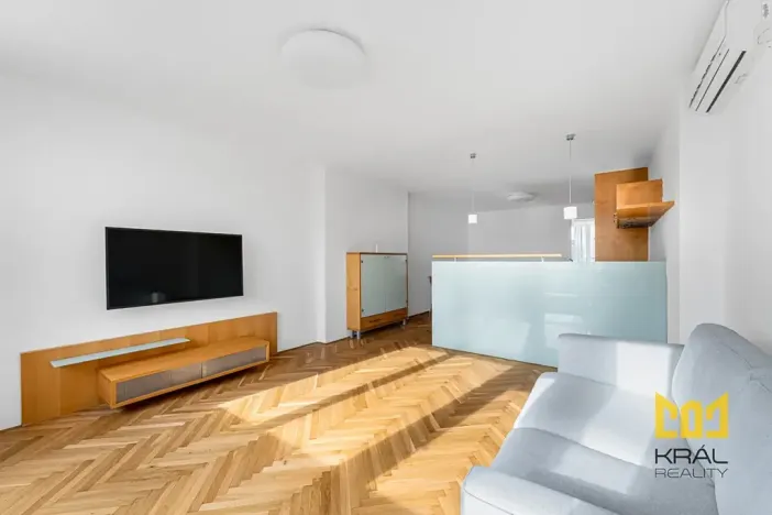 Pronájem bytu 3+kk, Praha - Holešovice, Milady Horákové, 111 m2