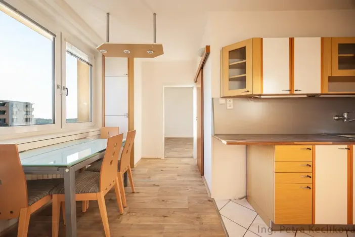 Pronájem bytu 3+1, Brno - Kohoutovice, Axmanova, 73 m2