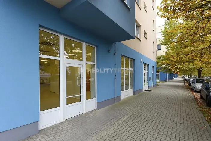 Pronájem obchodního prostoru, Strakonice, Jezerní, 120 m2