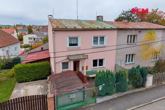 Prodej rodinného domu, Domažlice - Týnské Předměstí, Vrchlického, 97 m2