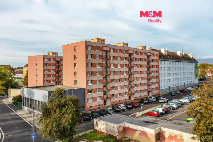 Prodej bytu 1+kk, Teplice - Trnovany, U Vlastního krbu, 19 m2