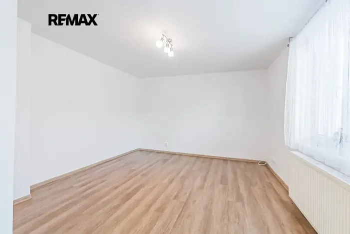 Prodej rodinného domu, Svinařov, Za Křenovkou, 160 m2