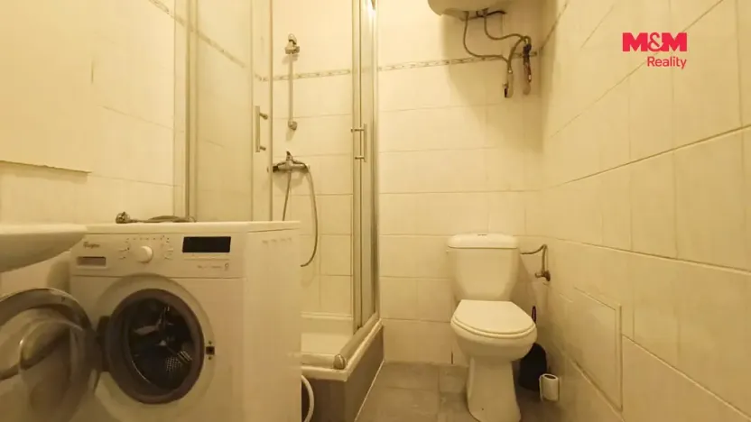 Pronájem bytu 1+1, Roztoky, 19 m2
