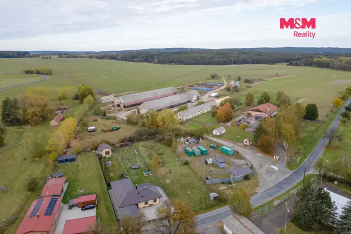 Prodej pozemku pro bydlení, Stráž, 1300 m2