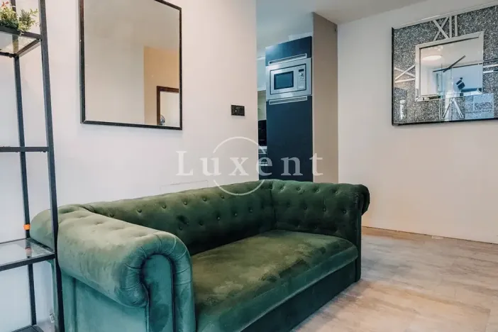 Pronájem obchodního prostoru, Praha - Žižkov, Jeseniova, 105 m2