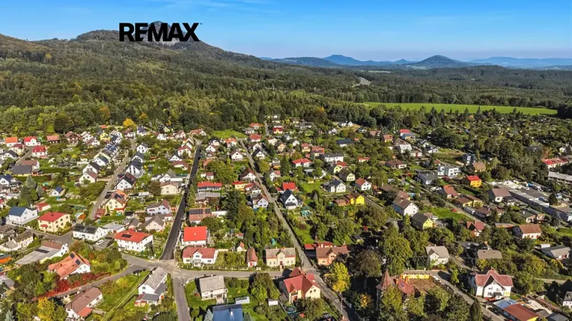 Prodej vily, Nový Bor, Lidická, 677 m2
