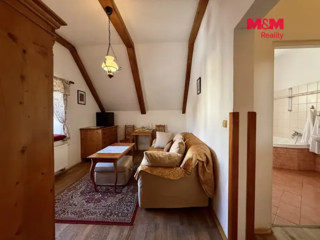 Prodej ubytování, Štramberk, Náměstí, 950 m2