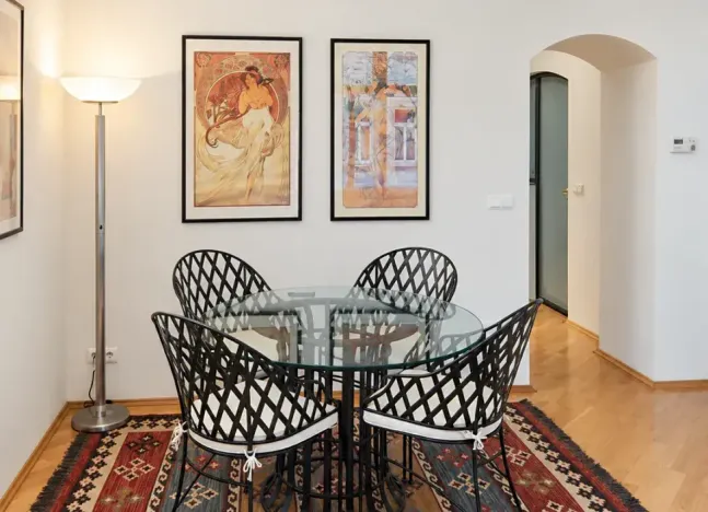 Pronájem bytu 3+1, Praha - Nové Město, 80 m2