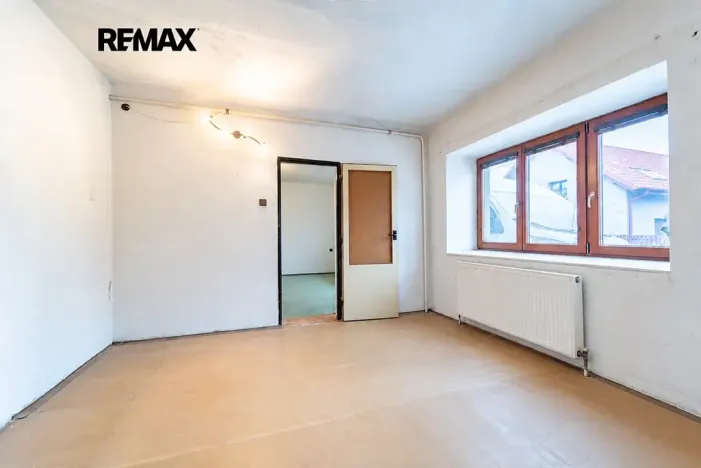 Prodej rodinného domu, Křenice, Hlavní, 52 m2