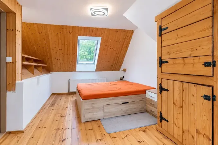Prodej rodinného domu, Zvole, Příčná, 133 m2