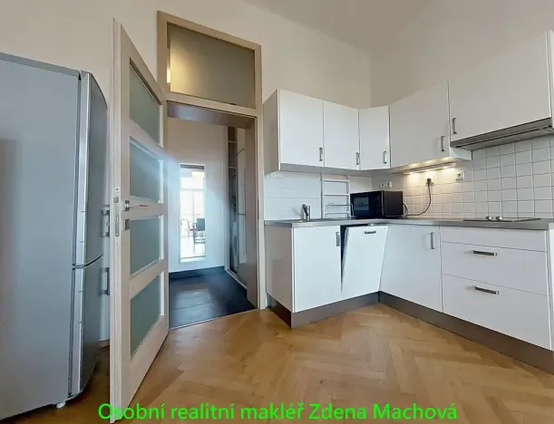Pronájem bytu 2+kk, Praha - Vinohrady, U Kanálky, 45 m2