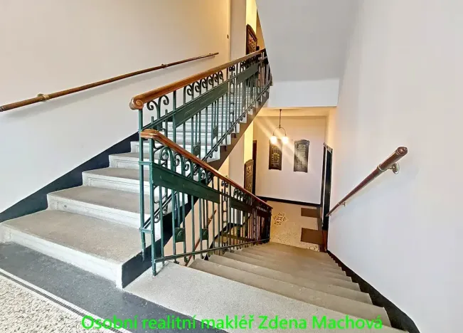 Pronájem bytu 2+kk, Praha - Vinohrady, U Kanálky, 45 m2