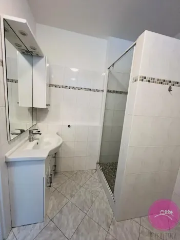 Pronájem bytu 2+1, Olomouc, Železniční, 60 m2