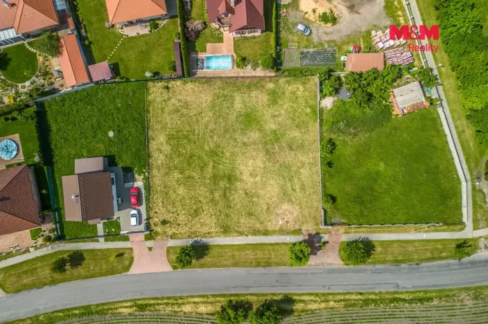 Prodej pozemku pro bydlení, Pátek, 720 m2