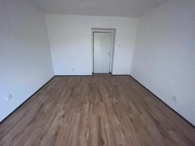 Pronájem bytu 1+kk, Ústí nad Labem, Bratislavská, 27 m2