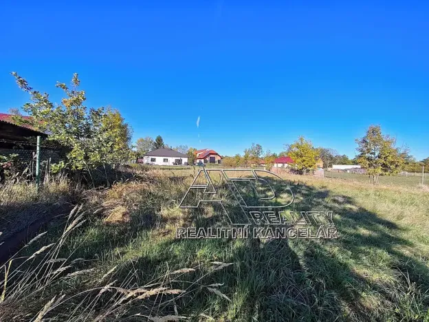 Prodej pozemku pro bydlení, Dívčice, 4272 m2