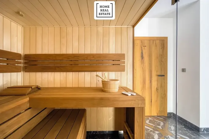 Prodej bytu 2+kk, Karlovy Vary, Šumavská, 96 m2