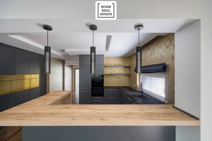 Prodej bytu 2+kk, Karlovy Vary, Šumavská, 75 m2