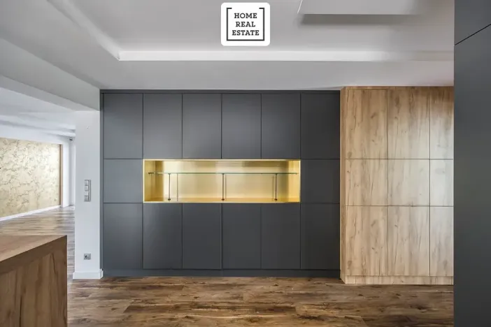 Prodej bytu 2+kk, Karlovy Vary, Šumavská, 75 m2