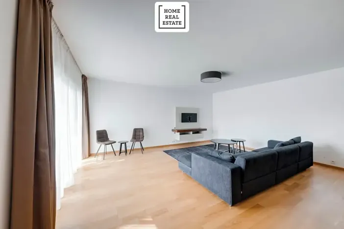 Pronájem bytu 2+kk, Praha - Smíchov, Kobrova, 100 m2