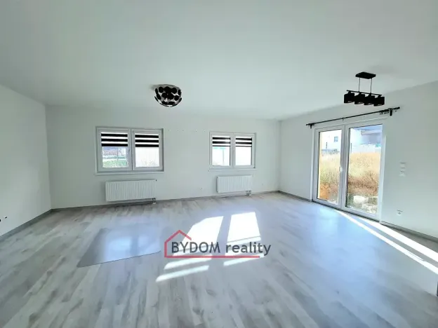 Prodej rodinného domu, Kladruby, Návětrná, 120 m2