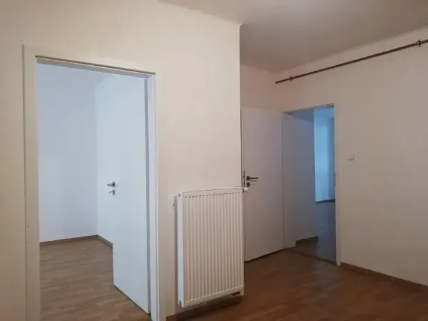 Pronájem bytu 2+1, Praha - Žižkov, Roháčova, 67 m2