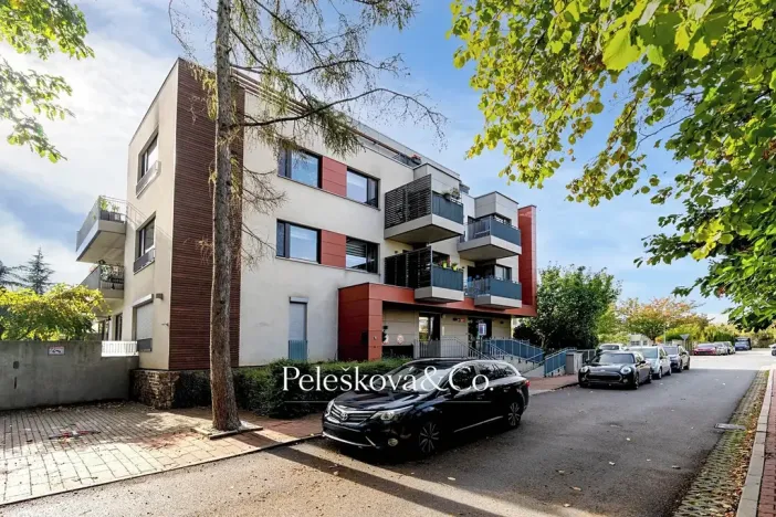 Pronájem bytu 2+kk, Praha - Suchdol, Májová, 45 m2