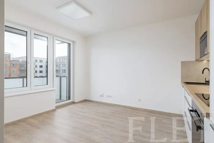 Pronájem bytu 1+kk, Praha - Hostivař, Arnošta Staňka, 30 m2