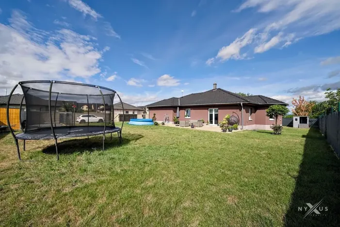 Pronájem rodinného domu, Postřižín, Lišková, 150 m2