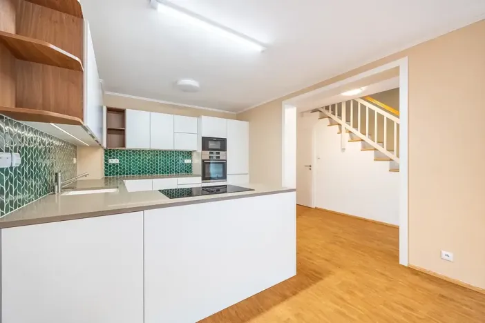 Prodej rodinného domu, Praha - Dubeč, K hádku, 165 m2