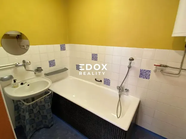 Prodej rodinného domu, Tišice, Boleslavská, 90 m2