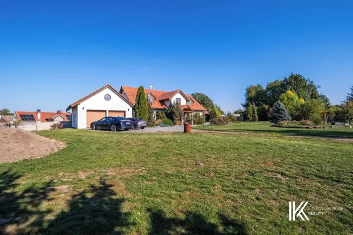 Prodej ubytování, Hrochův Týnec, 356 m2