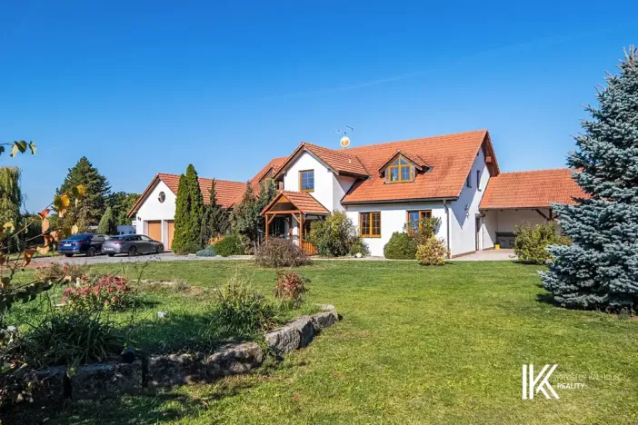 Prodej rodinného domu, Hrochův Týnec, 356 m2