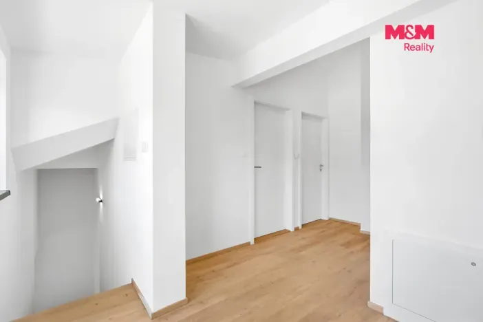 Prodej rodinného domu, Chocerady, 142 m2