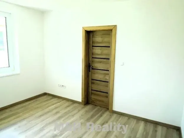 Pronájem rodinného domu, Tichá, 134 m2