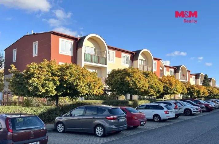 Pronájem bytu 2+kk, Vestec, Ve Stromkách, 46 m2