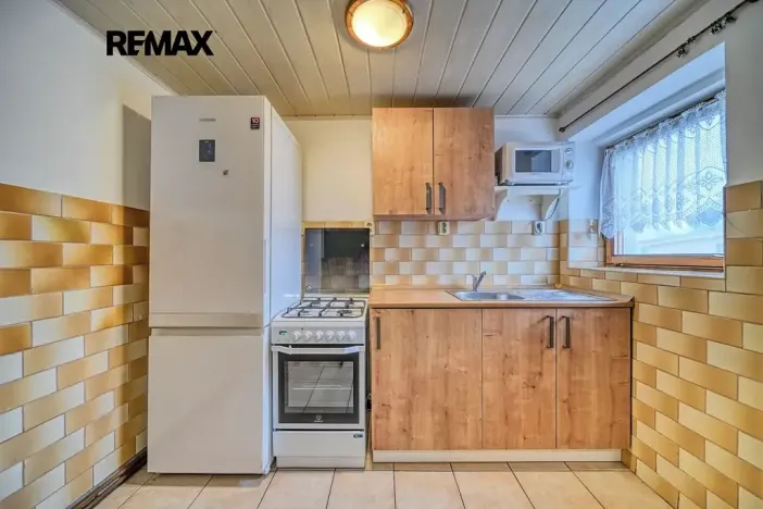 Pronájem bytu 2+1, Bobnice, Kovanská, 73 m2