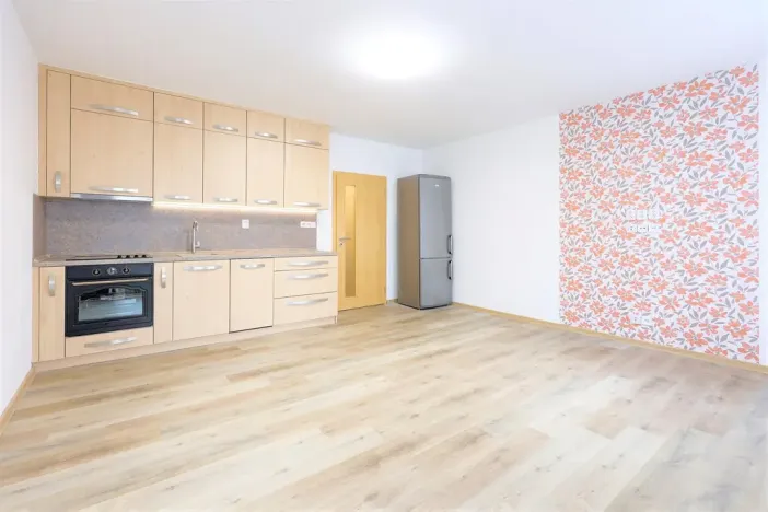 Pronájem bytu 1+kk, Plzeň - Bolevec, Žlutická, 31 m2