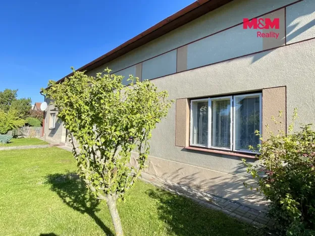 Prodej rodinného domu, Nová Sídla, 250 m2
