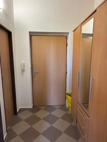 Pronájem bytu 1+kk, Rožmitál pod Třemšínem, 26 m2