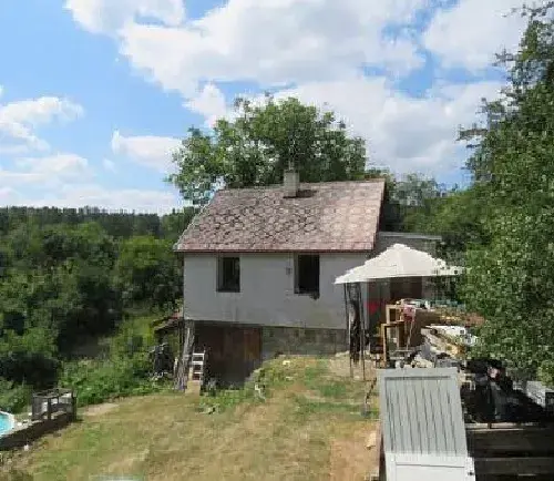Dražba chaty, Želízy, 35 m2