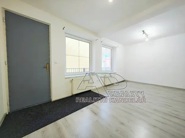Prodej bytu 1+kk, České Budějovice, E. Beneše, 34 m2