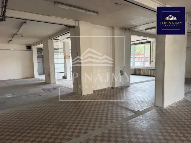 Pronájem skladu, Ostrava, Novinářská, 321 m2