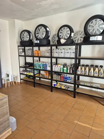 Pronájem obchodního prostoru, Smržovka, Husova, 70 m2