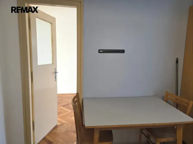 Pronájem bytu 3+1, Praha - Čakovice, Radbuzská, 85 m2