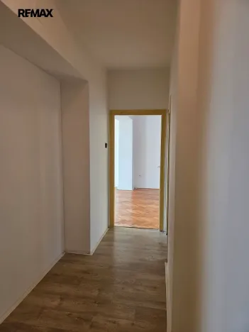 Pronájem bytu 3+1, Praha - Čakovice, Radbuzská, 85 m2