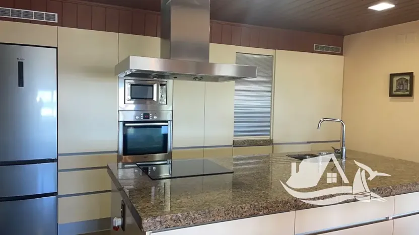 Prodej bytu 4+kk, Torrox, Španělsko, 170 m2