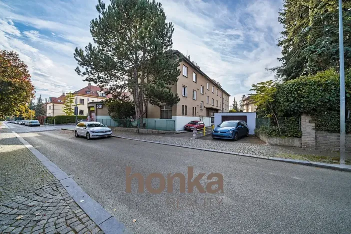 Prodej bytu 2+1, Praha - Břevnov, U páté baterie, 52 m2